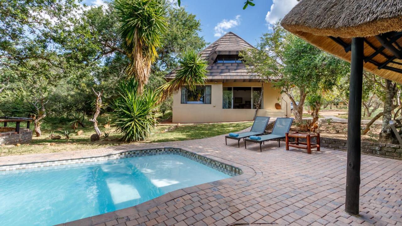 Phelwana Game Lodge Худспрут Экстерьер фото